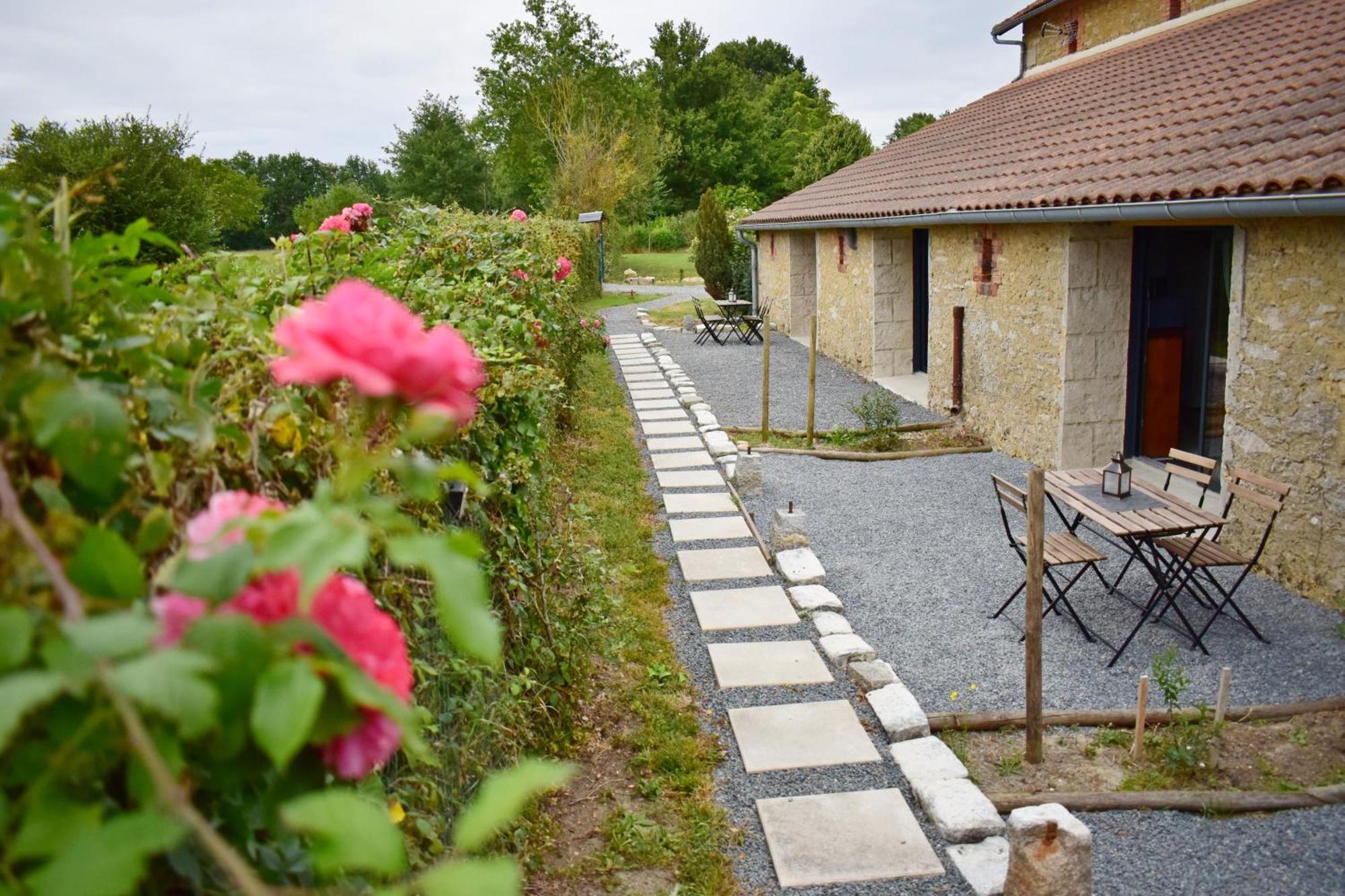 L'Oree Du Bois Gaubau Saint-Georges-sur-Layon Kültér fotó
